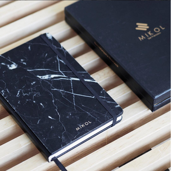nero marquina notebook