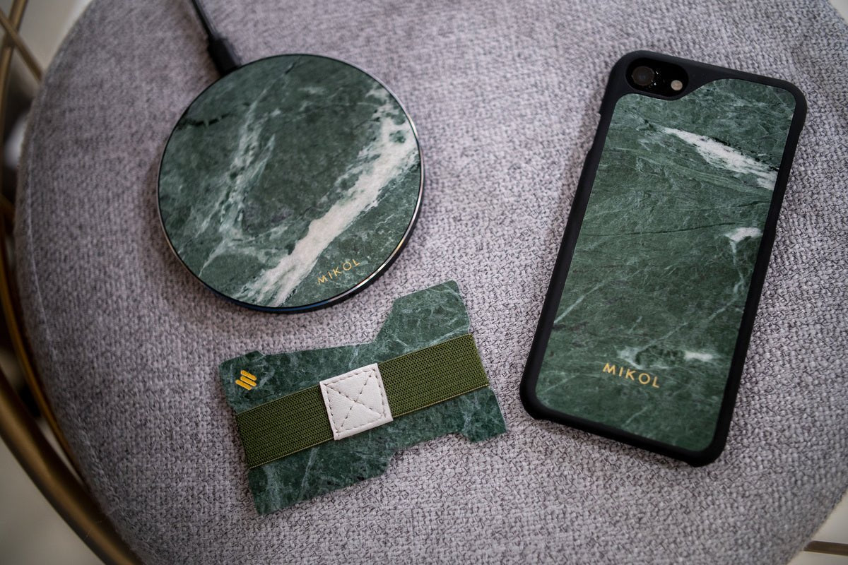 A Guide To Corporate Gifting - MIKOL