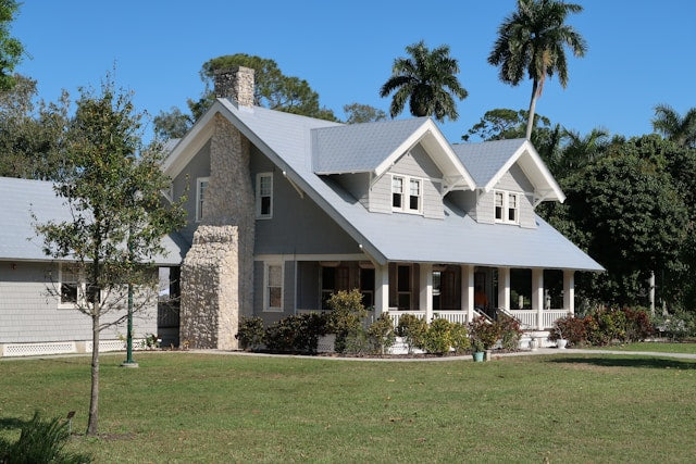 Understanding the Different Types of Metal Roof Trusses: Pros and Cons of Common Designs